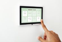 راهنمای انتخاب سیستم‌های امنیتی هوشمند برای خانه